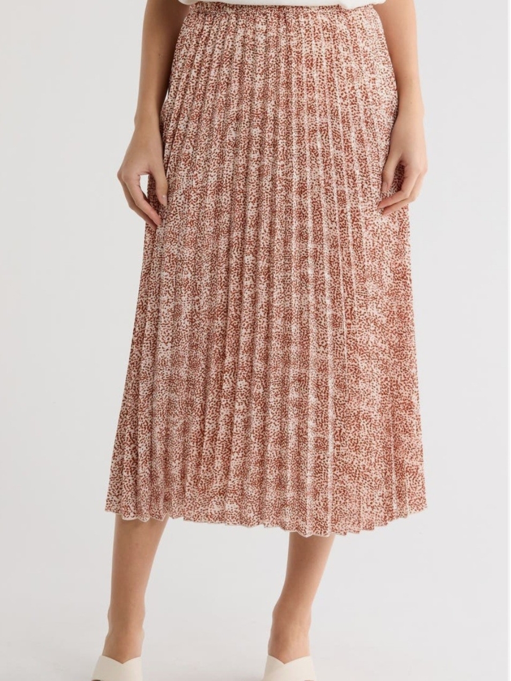 Nordstrom Rack Pleated Midi Skirt in Rust Dots Large